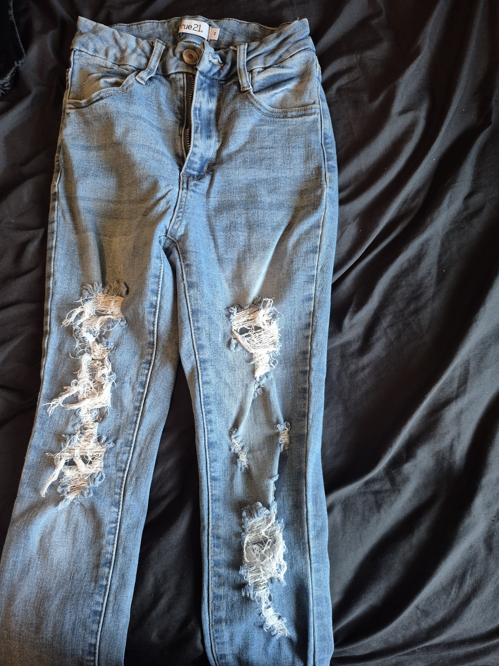 Rue21 Women's Distressed Light Blue Skinny Jeans